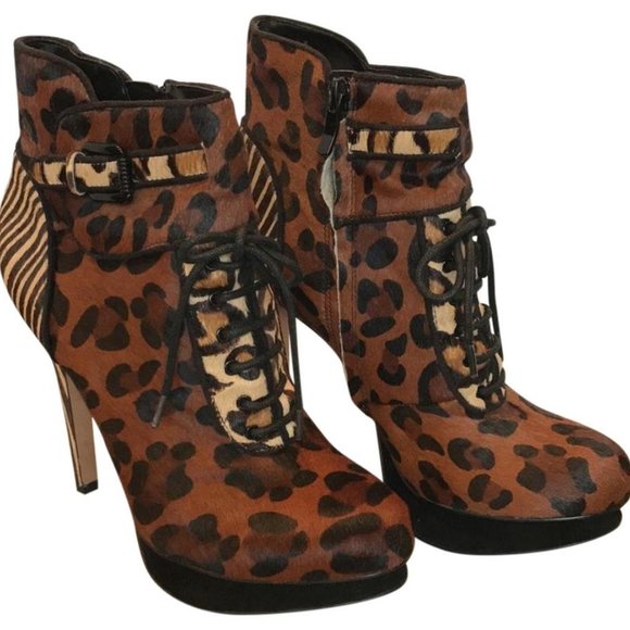 Meet your Posher, Courtney. - Picture 8 of 8